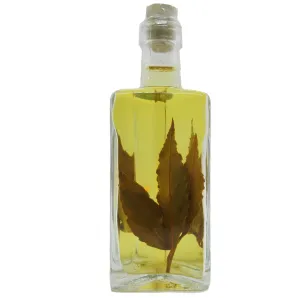 Bavarian Laurel-Vinegar with 3% fresh Laurel 100ml (3.4oz)