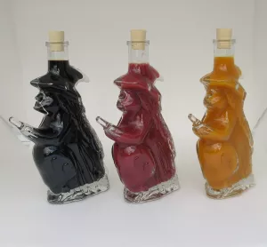 Halloween Hexe auf Besen Pestbeulen-Essig 200ml mit Aceto Balsamico di Modena IGP