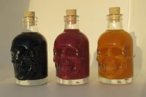 Halloween Totenkopf Jungfrauenblut-Essig mit 50% frischen Himbeeren 200ml