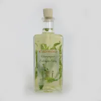 Aromatic champagne tarragon vine...